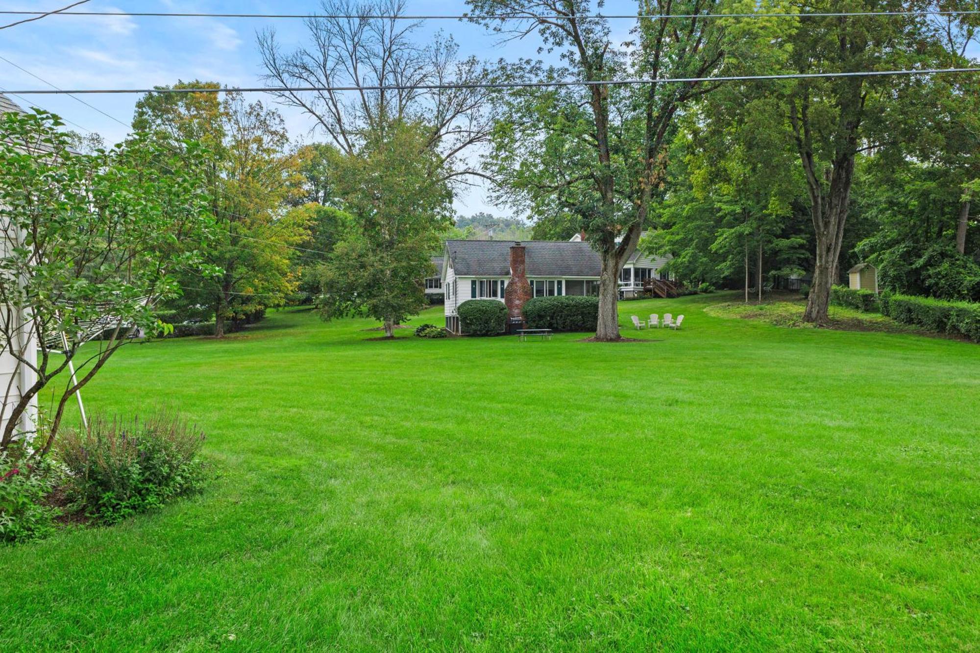 Takundewide Retreat Villa Lake George Exterior photo